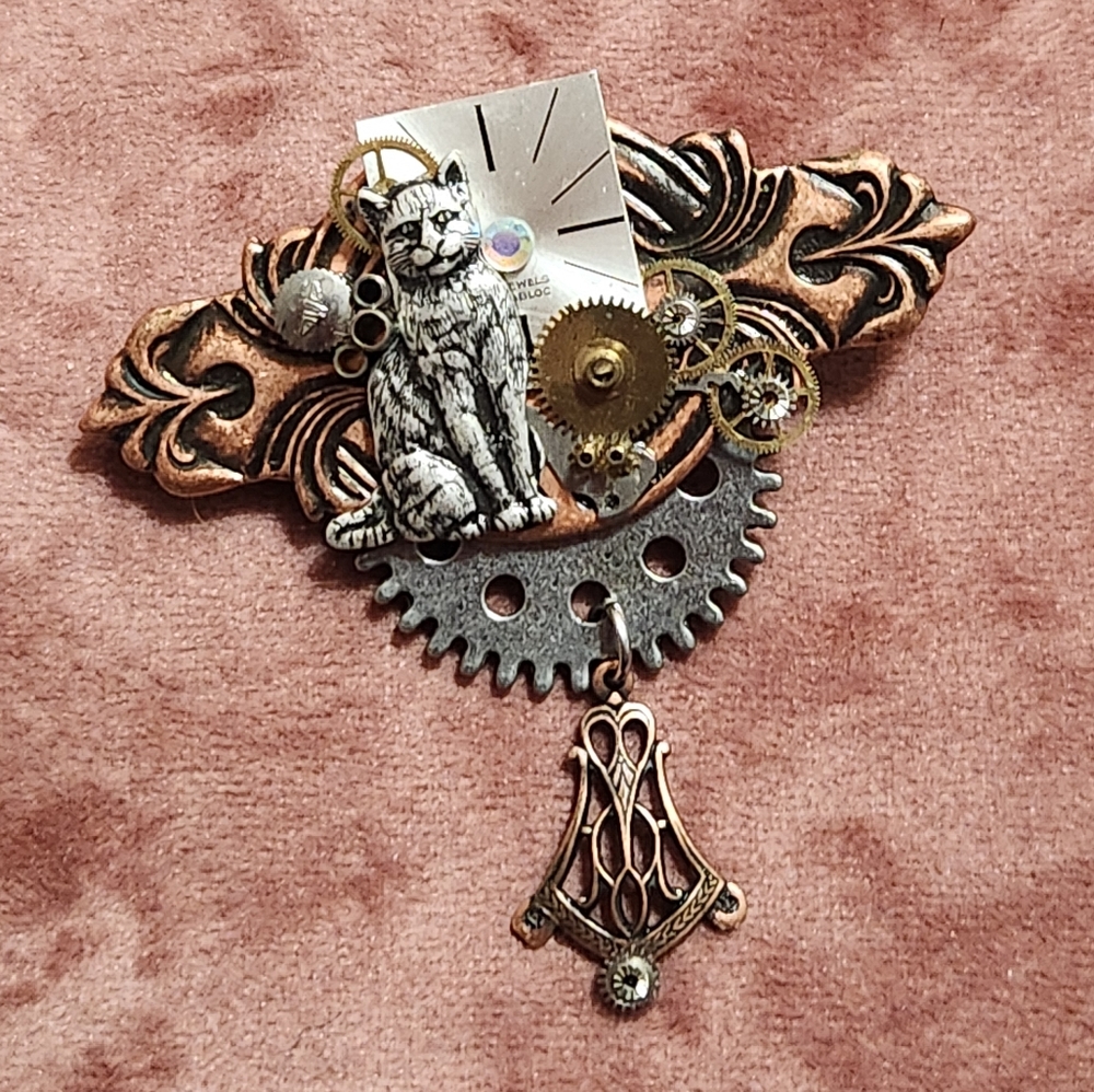 Steampunk Gear Pendant with Silver and Gold Accents